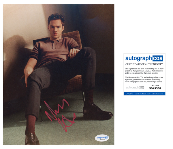 Nicholas Hoult Signed Autograph 8x10 Photo ACOA