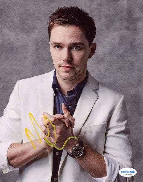 Nicholas Hoult Signed Autograph 8x10 Photo ACOA