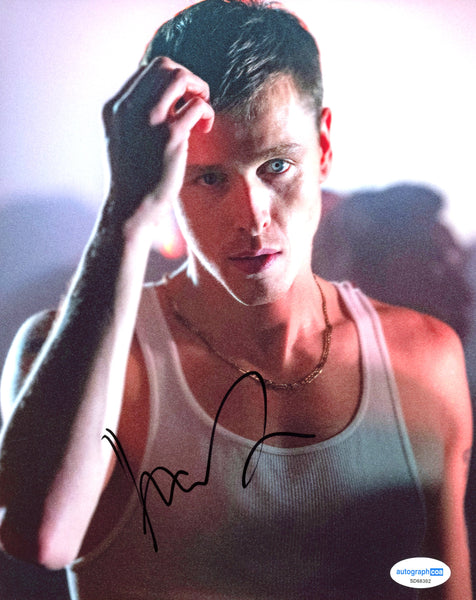 Harris Dickinson BabyGirl Signed Autograph 8x10 Photo ACOA - Outlaw Hobbies Authentic Autographs