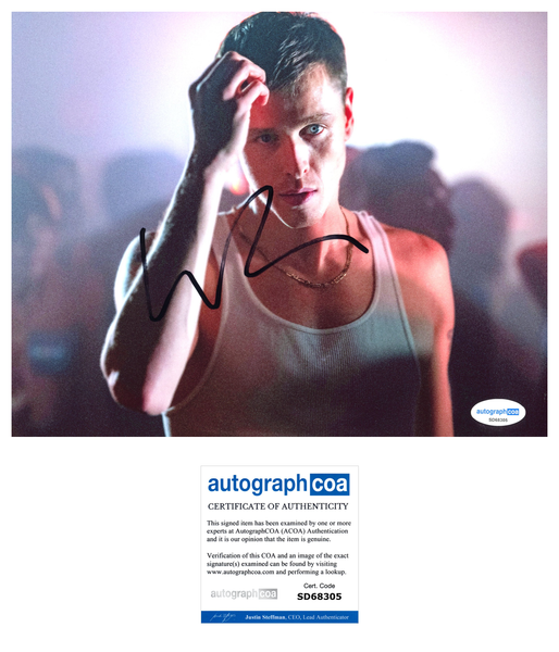 Harris Dickinson BabyGirl Signed Autograph 8x10 Photo ACOA