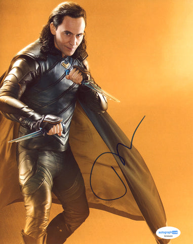 Tom Hiddleston Avengers Loki Signed Autograph 8x10 Photo ACOA