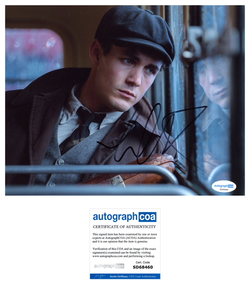 Jonah Hauer King Tattooist Signed Autograph 8x10 Photo ACOA