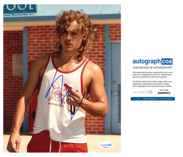 Dacre Montgomery Stranger Things Signed Autograph 8x10 Photo ACOA