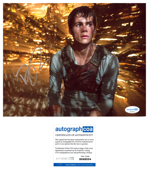 Dylan O'Brien Maze Runner Signed Autograph 8x10 Photo ACOA