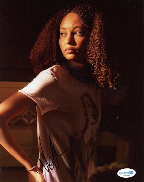 Nico Parker Last of Us Signed Autograph 8x10 Photo ACOA