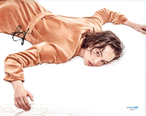 Brigette Lundy Paine Signed Autograph 8x10 Photo ACOA