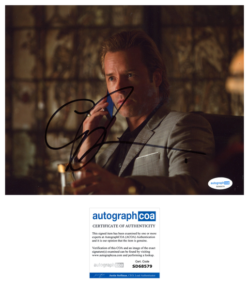 Guy Pearce Iron Man Signed Autograph 8x10 Photo ACOA