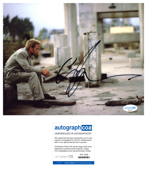 Guy Pearce Memento Signed Autograph 8x10 Photo ACOA