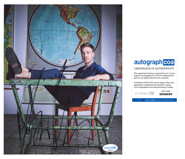 Albrecht Schuch All Quiet Western Front Signed Autograph 8x10 Photo ACOA