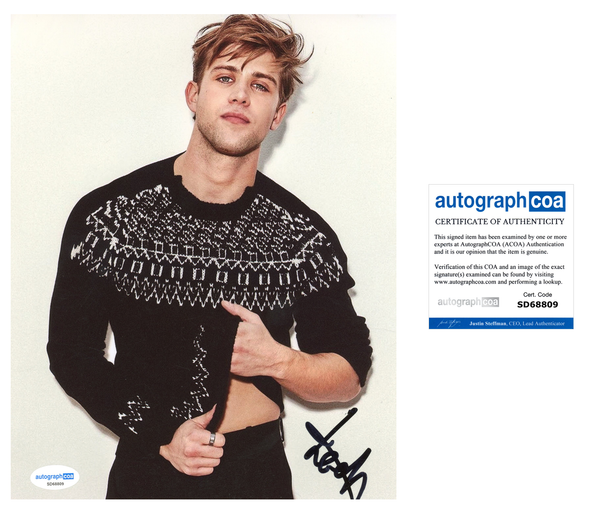 Leo Woodall One Day Signed Autograph 8x10 Photo ACOA