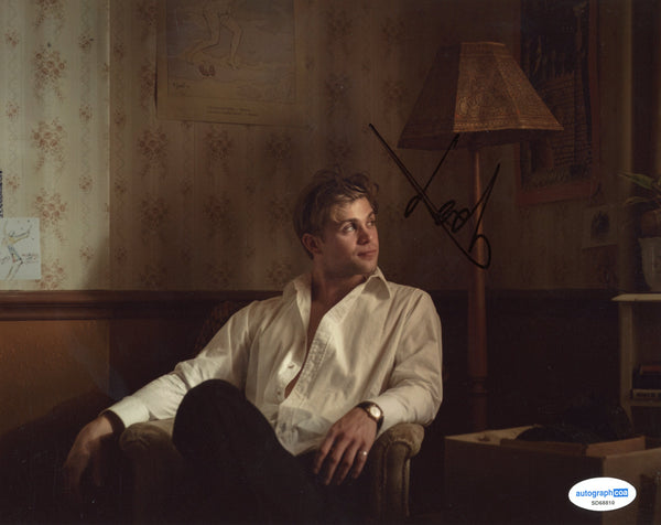 Leo Woodall One Day Signed Autograph 8x10 Photo ACOA