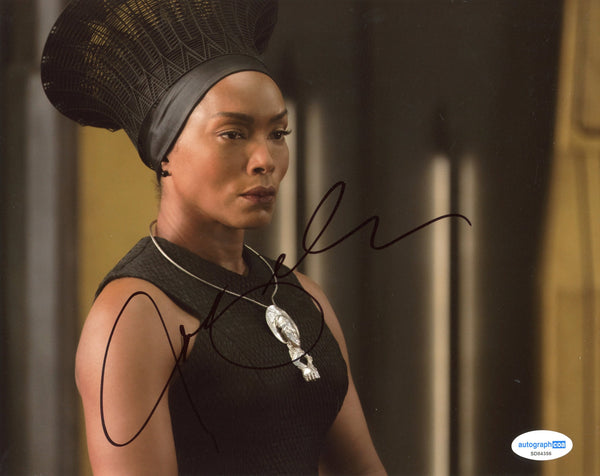 Angela Bassett Black Panther Signed Autograph 8x10 Photo ACOA