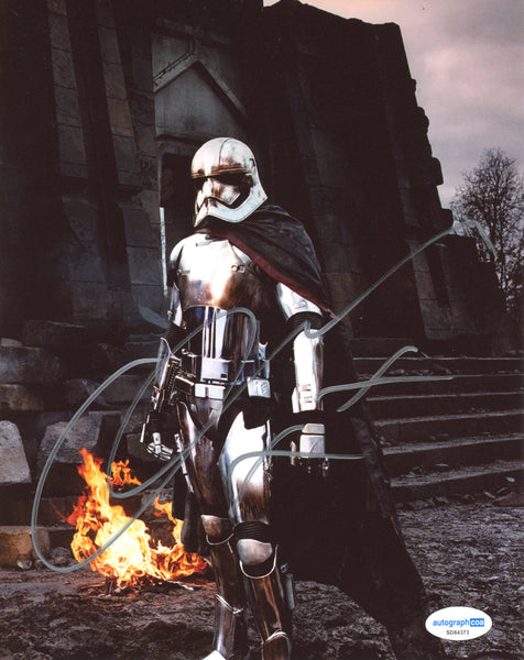 Gwendoline Christie Star Wars Signed Autograph 8x10 Photo ACOA