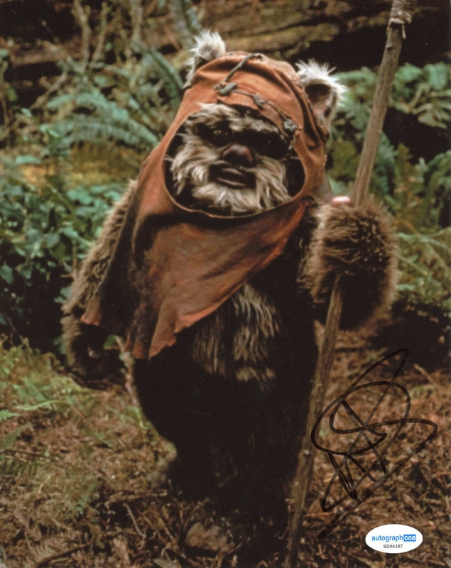 Warwick Davis Star Wars Signed Autograph 8x10 Photo ACOA