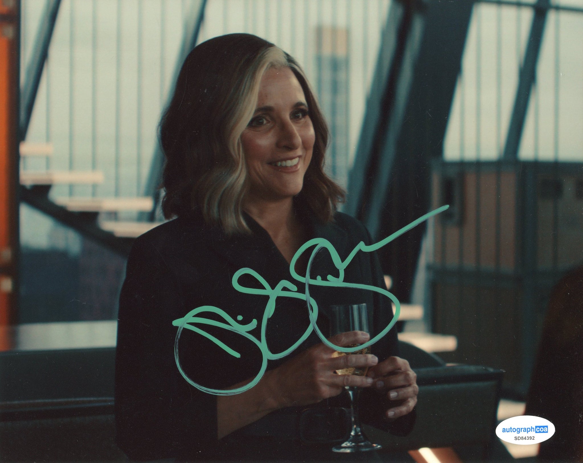 Julia Louis-Dreyfus Thunderbolts Signed Autograph 8x10 Photo ACOA