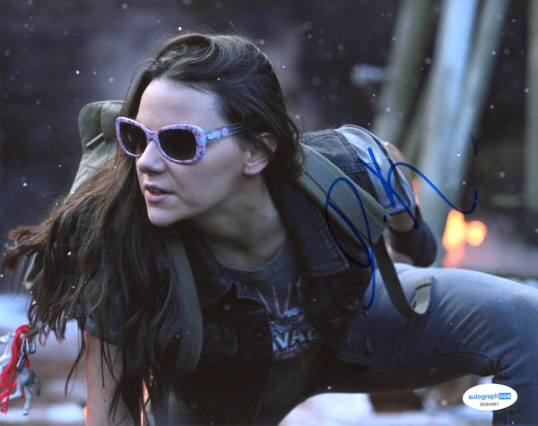 Dafne Keen Deadpool Signed Autograph 8x10 Photo ACOA