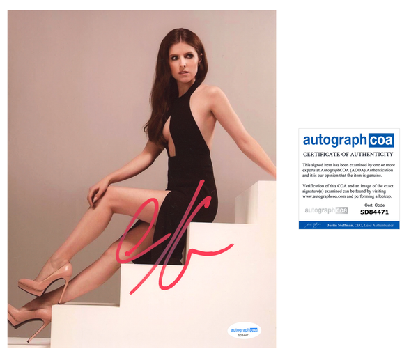 Anna Kendrick Sexy Signed Autograph 8x10 Photo ACOA