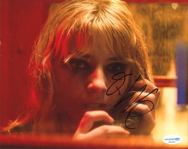 Thomasin McKenzie Sexy Signed Autograph 8x10 Photo ACOA