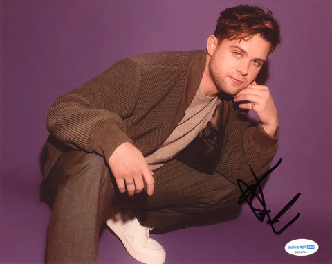 Leo Woodall One Day Signed Autograph 8x10 Photo ACOA