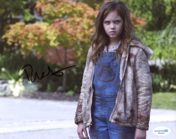 Ryan Kiera Armstrong Firestarter Signed Autograph 8x10 Photo ACOA