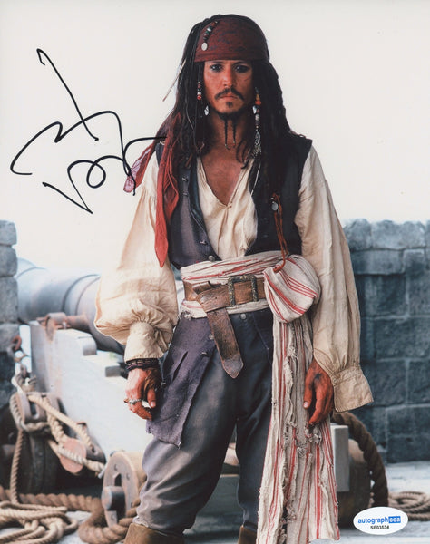 Johnny Depp Pirates Signed Autograph 8x10 Photo ACOA