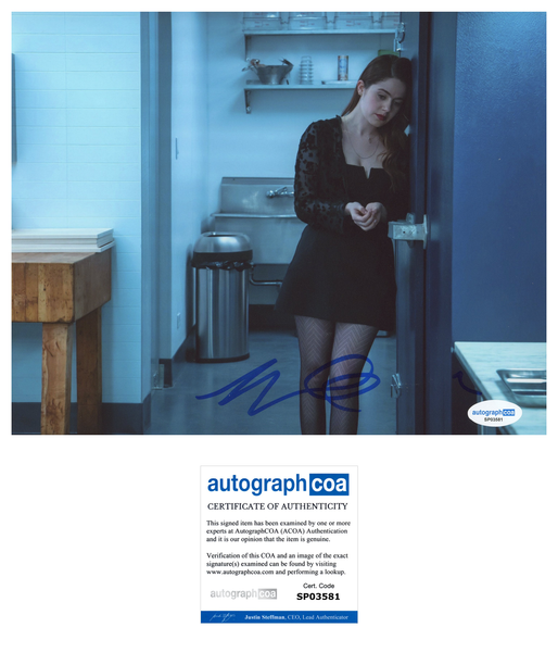 Molly Gordon The Bear Signed Autograph 8x10 Photo ACOA
