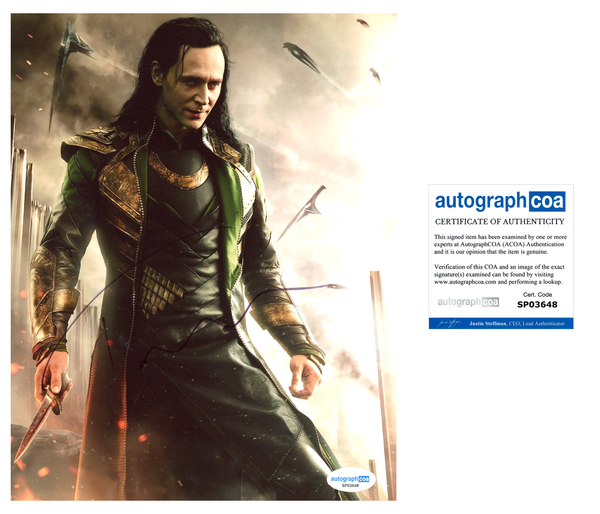 Tom Hiddleston Avengers Loki Signed Autograph 8x10 Photo ACOA