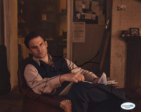 Jeremy Irvine Outlander Blood of my Blood Signed Autograph 8x10 Photo ACOA