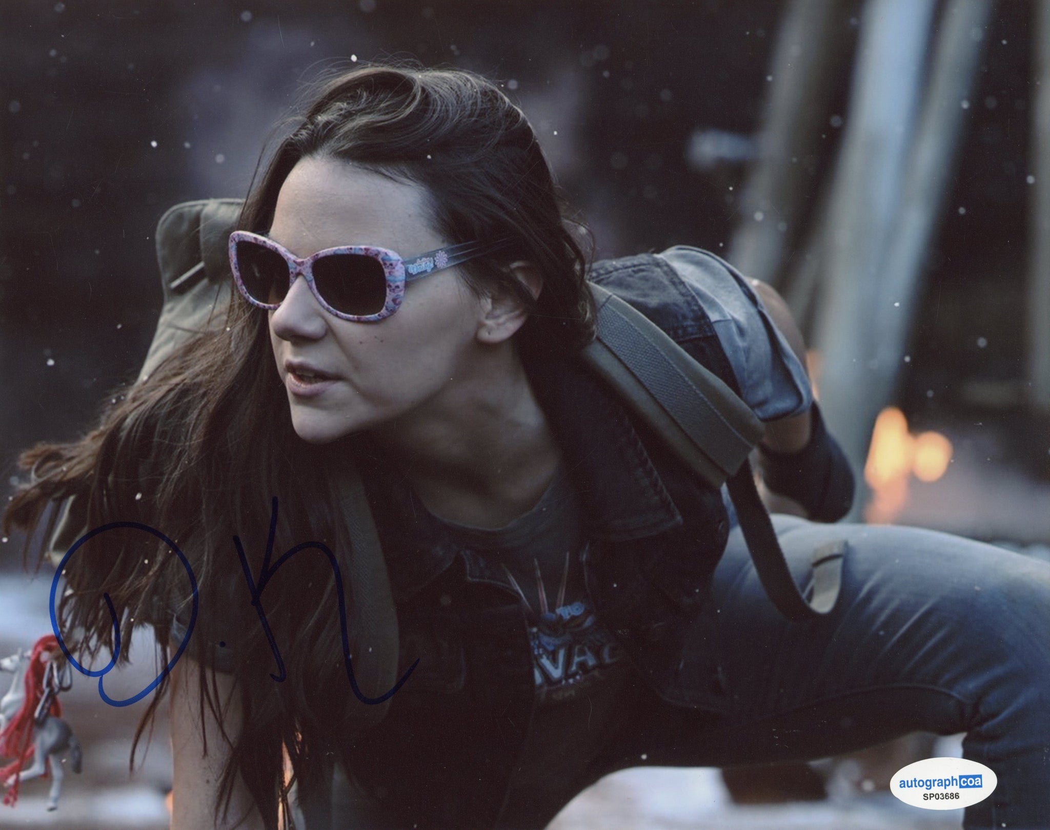 Dafne Keen Deadpool Signed Autograph 8x10 Photo ACOA