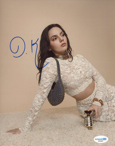 Dafne Keen Sexy Signed Autograph 8x10 Photo ACOA
