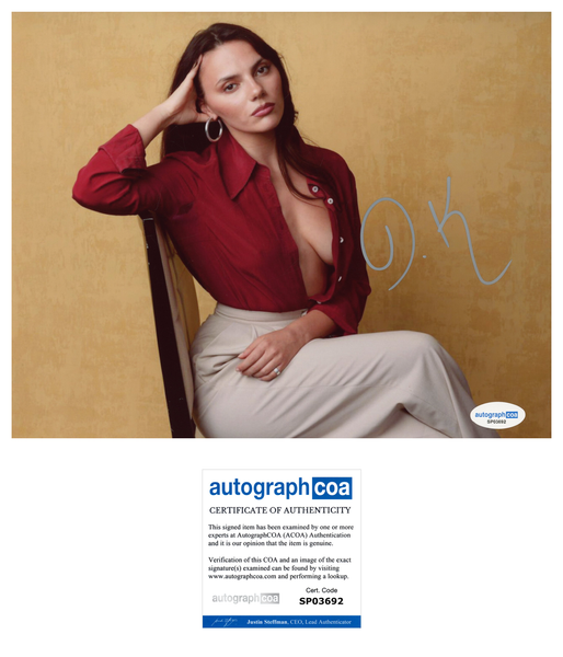 Dafne Keen Sexy Signed Autograph 8x10 Photo ACOA