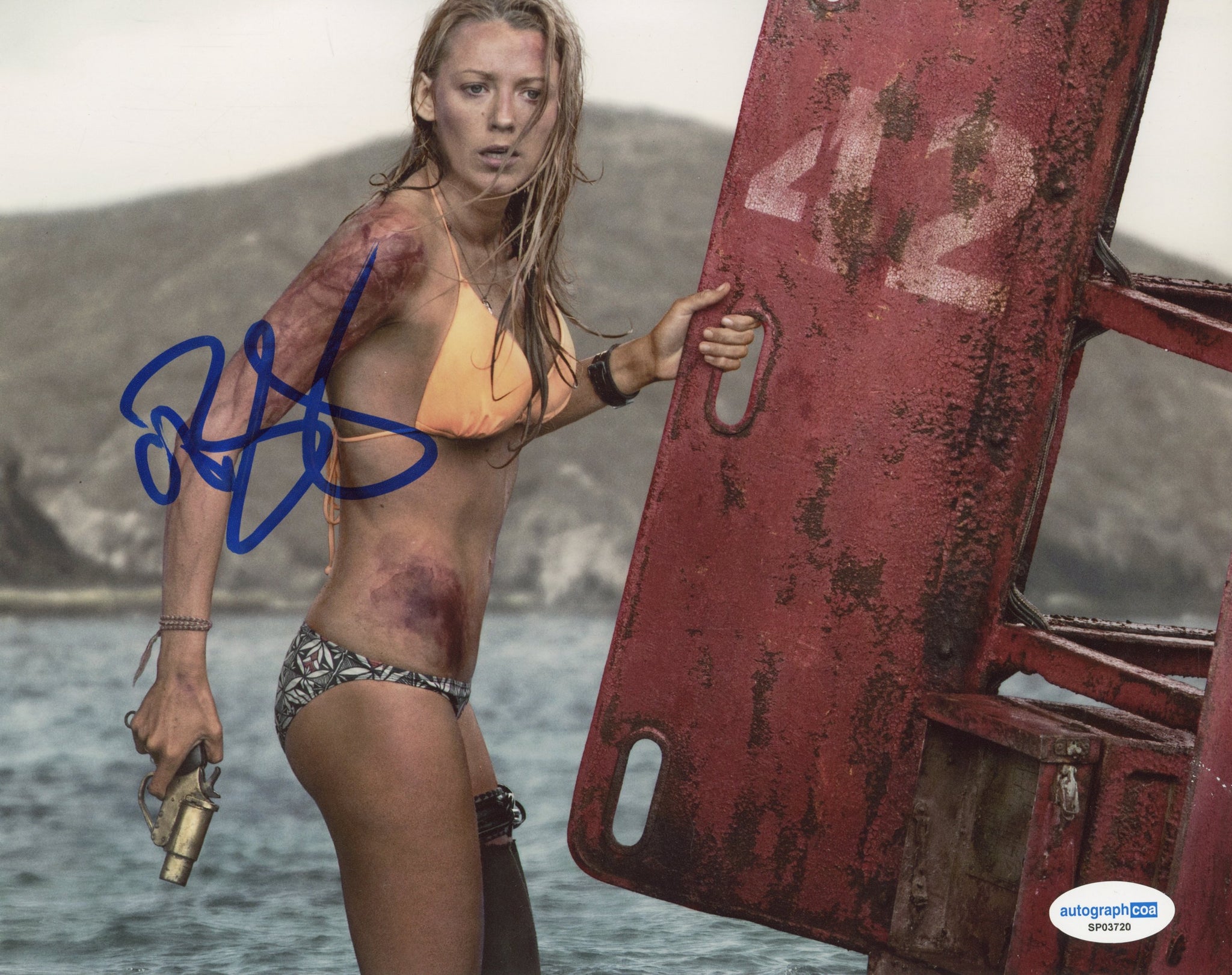 Blake Lively Shallows Signed Autograph 8x10 Photo ACOA