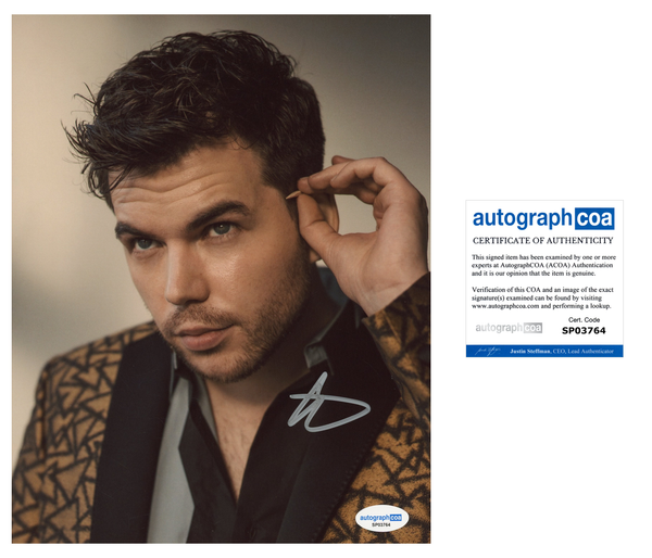 Luke Newton Bridgerton Signed Autograph 8x10 Photo ACOA