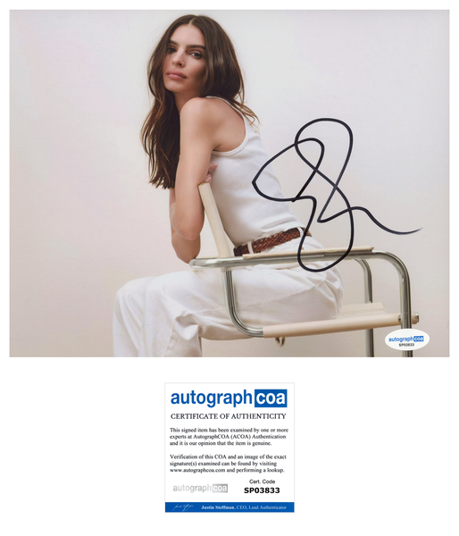 Emily Ratajkowski Sexy Signed Autograph 8x10 Photo ACOA