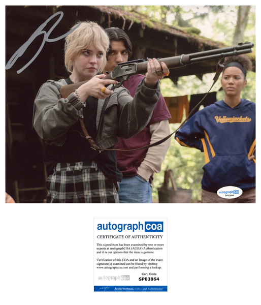 Sophie Thatcher Yellowjackets Signed Autograph 8x10 Photo ACOA