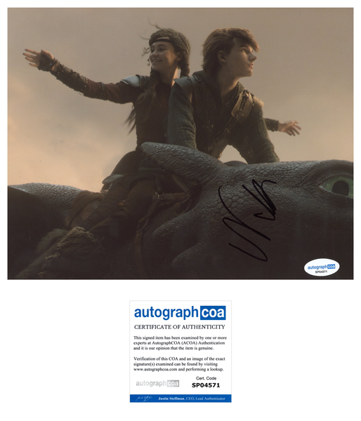 Nico Parker How to Train Dragon Signed Autograph 8x10 Photo ACOA