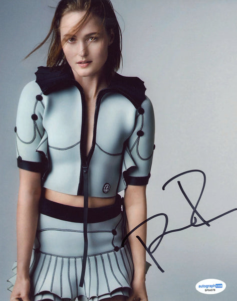 Renate Reinsve Sexy Signed Autograph 8x10 Photo ACOA