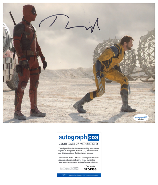 Ryan Reynolds Deadpool Signed Autograph 8x10 Photo ACOA