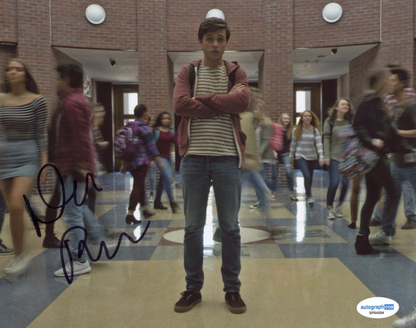 Nick Robinson Love Simon Signed Autograph 8x10 Photo ACOA