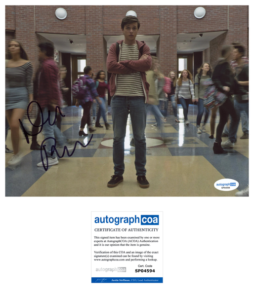 Nick Robinson Love Simon Signed Autograph 8x10 Photo ACOA