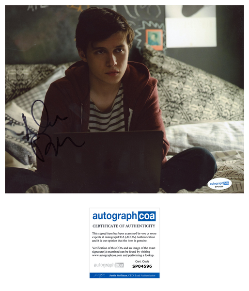 Nick Robinson Love Simon Signed Autograph 8x10 Photo ACOA