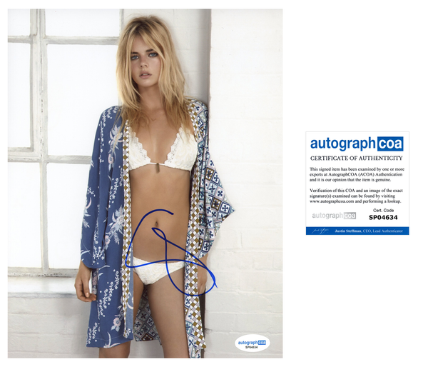 Samara Weaving Sexy Signed Autograph 8x10 Photo ACOA