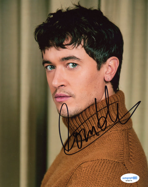 Tom Blyth People We Meet Signed Autograph 8x10 Photo ACOA