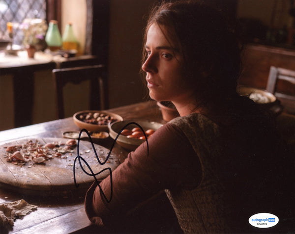 Jessie Buckley Hamnet Signed Autograph 8x10 Photo ACOA