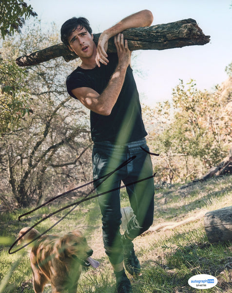 Jacob Elordi Signed Autograph 8x10 Photo ACOA