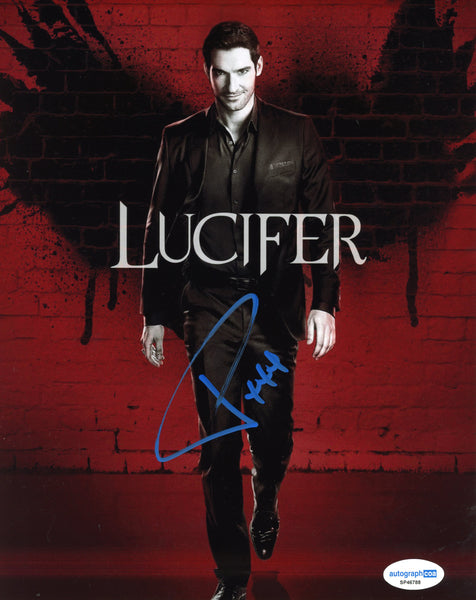 Tom Ellis Lucifer Signed Autograph 8x10 Photo ACOA