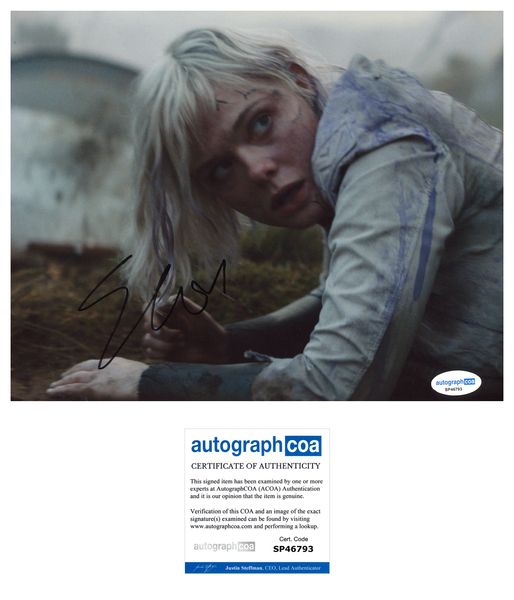 Elle Fanning Predator Signed Autograph 8x10 Photo ACOA