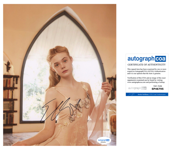 Elle Fanning Sexy Signed Autograph 8x10 Photo ACOA
