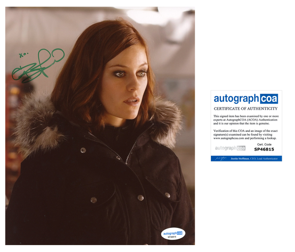 Cassidy Freeman Smallville Signed Autograph 8x10 Photo ACOA