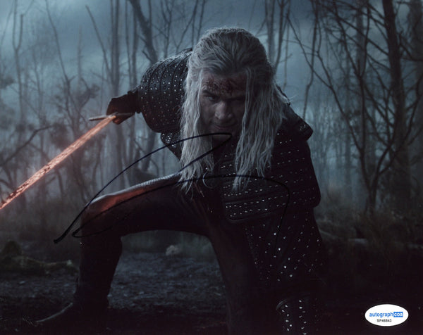 Liam Hemsworth Witcher Signed Autograph 8x10 Photo ACOA